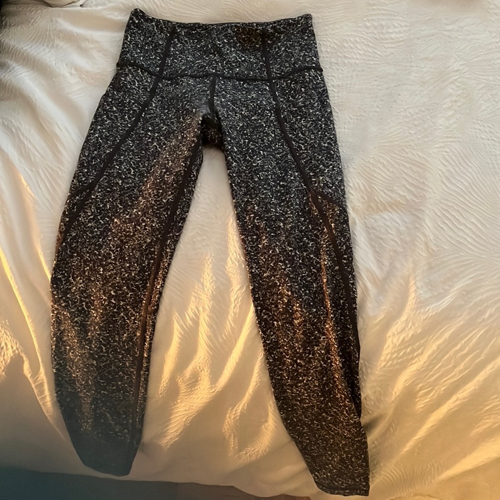 Athleta Salutation Pebble Beach Tight